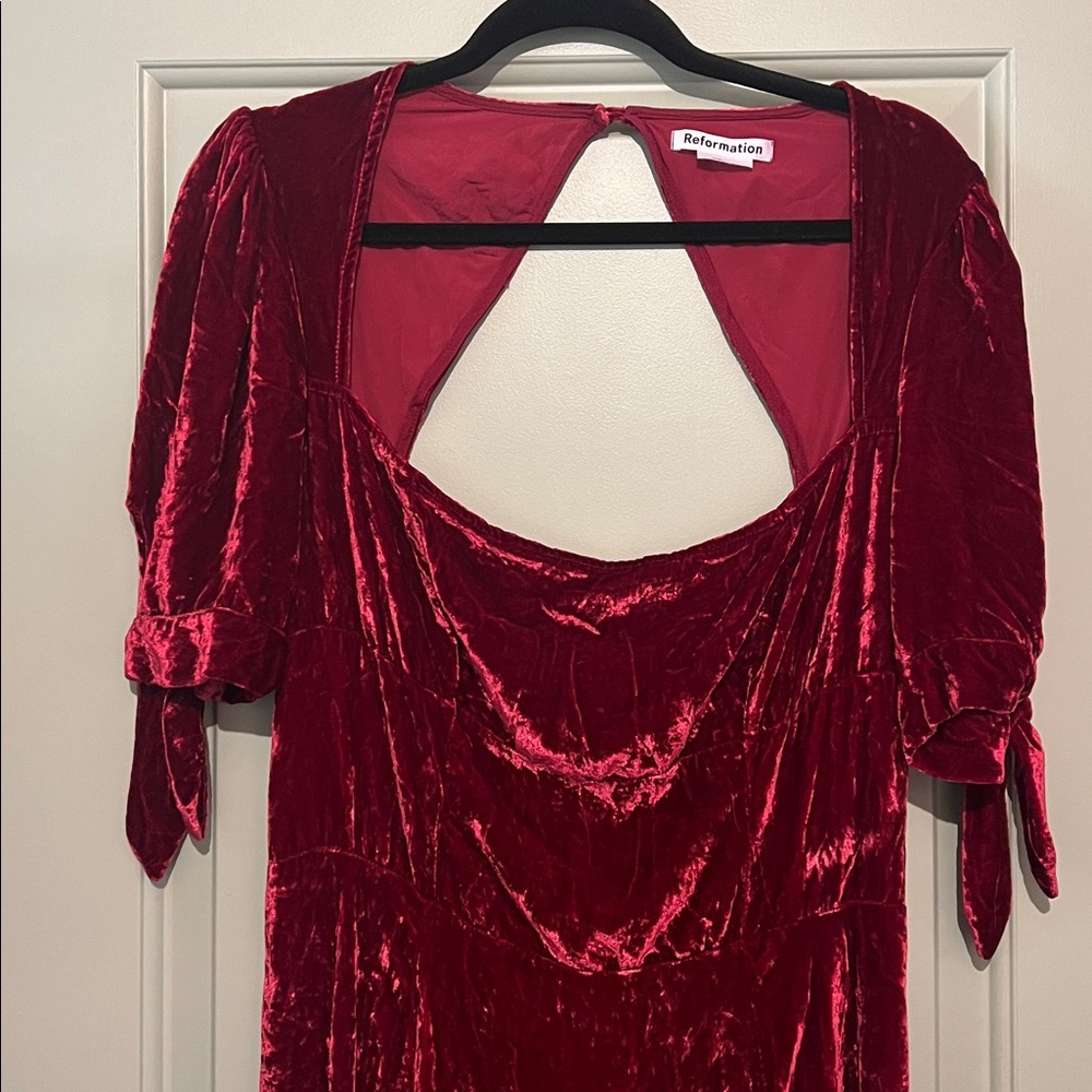 NWOT Reformation Cambrie Velvet Dress - Picture 5 of 7